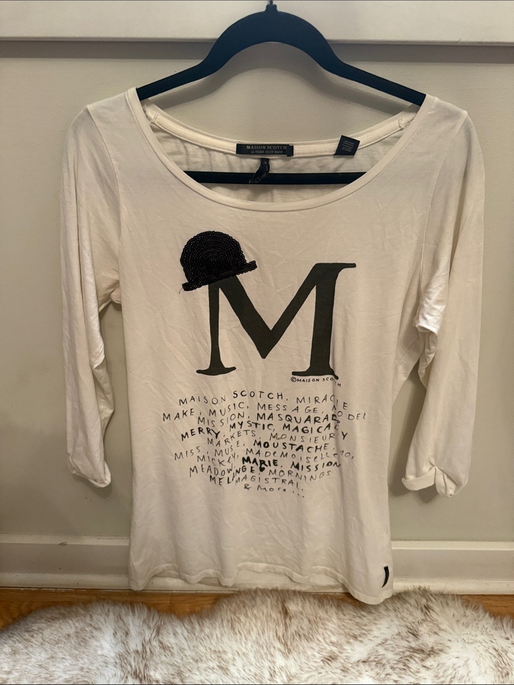 Scotch & Soda White Scoop Neck Graphic 'M' Long Sleeve Tee